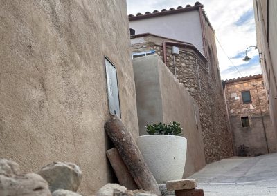 Exteriores, muros y urbanización